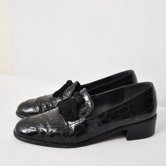 Vintage Tassle Loafers - Picture 3 of 9